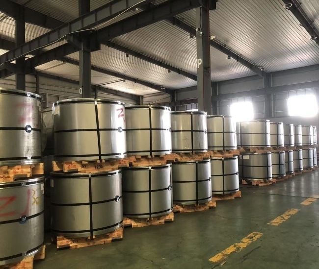 Λωρίδες λευκοσιδήρου T3/T4 0,18mm με διαφανές βερνίκι για συσκευασία τροφίμων & αερολυμάτων